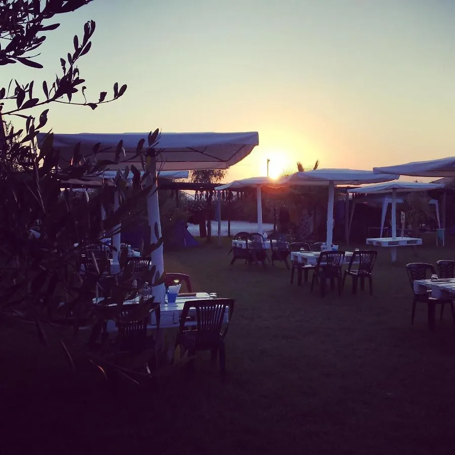 Alloggio per agriturismo Camping Carratois Portopalo Di Capo Passero
